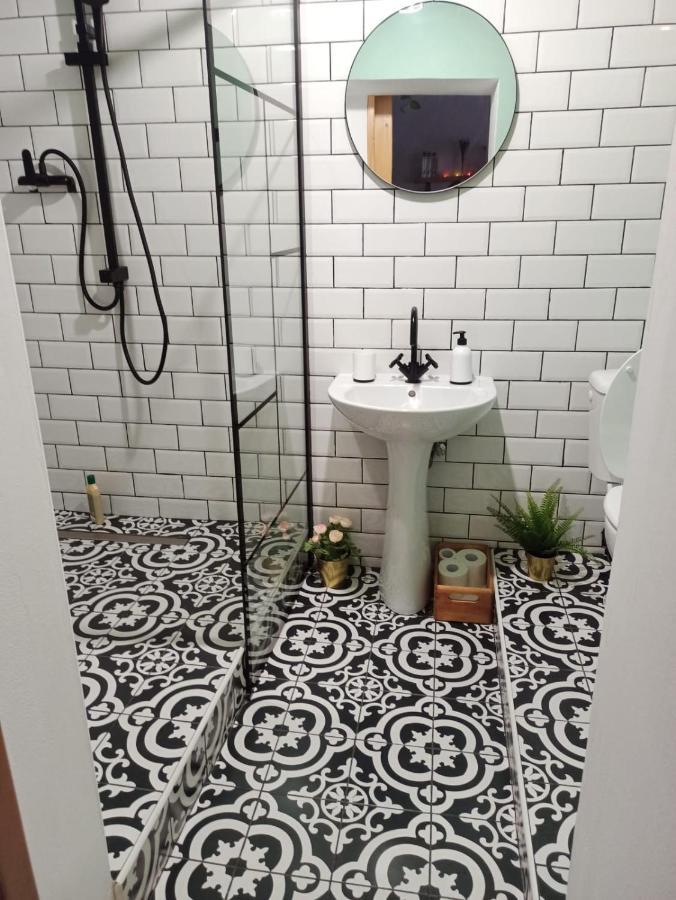 Home Central Apartment Брашов Екстер'єр фото
